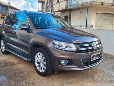 Usata VW Tiguan Sportline 110 CV (80 kW) 2012 Marrone SUV