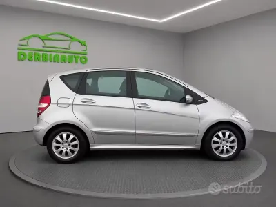 Usata Mercedes A160 Avantgarde 116 CV (85 kW) 2008 Grigio Berlina