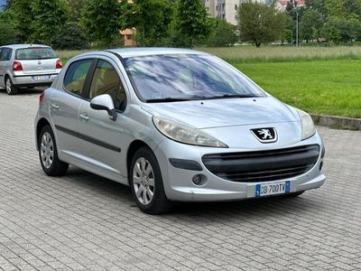 usata Peugeot 207 1.4 Benzina/GPL Neopatentati 130.000km