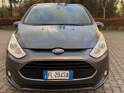 Usata Ford B-MAX Titanium 90 CV (66 kW) 2017 Grigio Monovolume