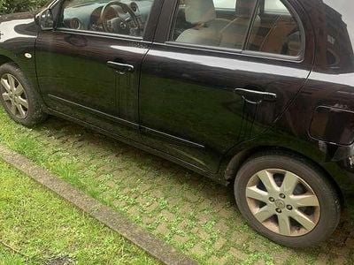 Usata Nissan Micra 60 CV (44 kW) 2011 Nero Utilitaria