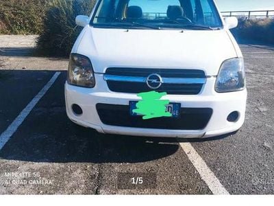 Opel Agila