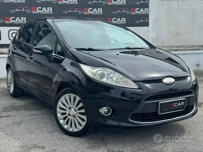 Usata Ford Fiesta Titanium 82 CV (60 kW) 2009 Nero Berlina