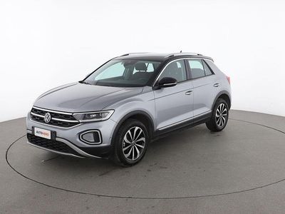 Usata VW T-Roc Style 110 CV (80 kW) 2023 Grigio SUV