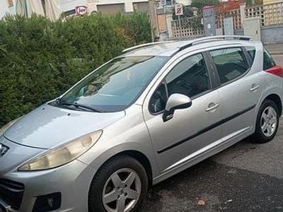 Usata Peugeot 107 68 CV (50 kW) 2009 Grigio Utilitaria