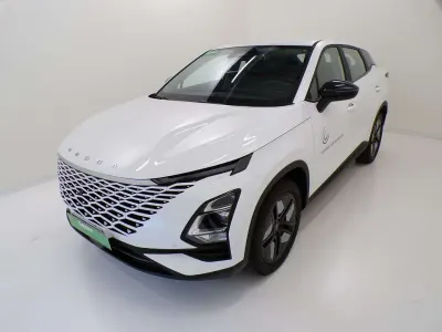 Usata Omoda 5 147 CV (108 kW) 2025 Khaki white SUV