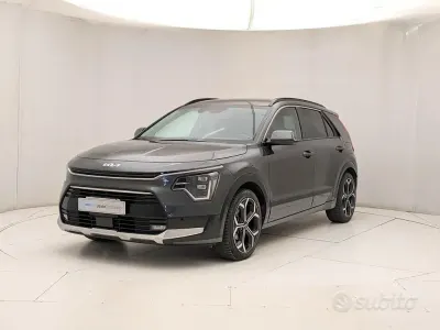 Usata Kia Niro Style 105 CV (77 kW) 2023 Grigio SUV