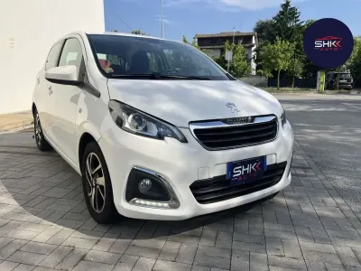 Usata Peugeot 108 Allure 69 CV (50 kW) 2016 Bianco Berlina