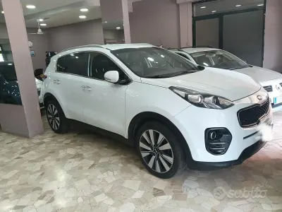 Usata Kia Sportage 115 CV (84 kW) 2016 Bianco SUV