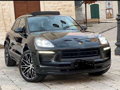 Nero Usata 2022 Porsche Macan SUV | 68.000 € (Cara)