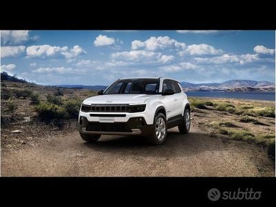 Nuova Jeep Avenger Altitude 100 CV (73 kW) 2025 Grigio SUV