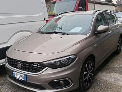 Usata Fiat Tipo Lounge 120 CV (88 kW) 2017 Beige Station wagon