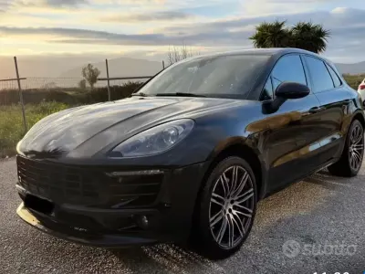 Käytetty Porsche Macan 250 HP (183 kW) 2015 Musta Katumaasturi