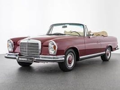 Usata Mercedes 280 SE 200 CV (147 kW) 1971 Rosso Cabrio
