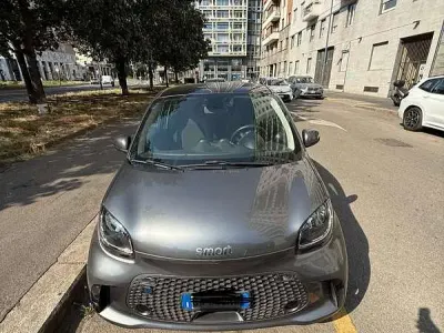 Usata Smart ForFour Electric Drive Pulse 41 kW (56 CV) 2020 Utilitaria