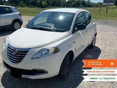 Usata Lancia Ypsilon 69 CV (50 kW) 2013 Utilitaria
