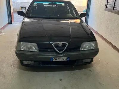 Usata Alfa Romeo 164 188 CV (138 kW) 1989 Nero Berlina