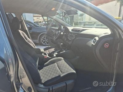 Używany Nissan Qashqai 2015 Szary SUV