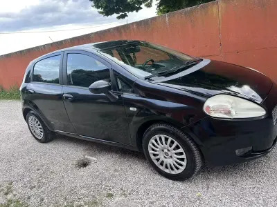 Usata Fiat Grande Punto 75 CV (55 kW) 2008 Utilitaria