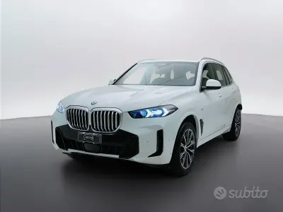 Usata BMW X5 M Sport 298 CV (219 kW) 2023 Bianco SUV