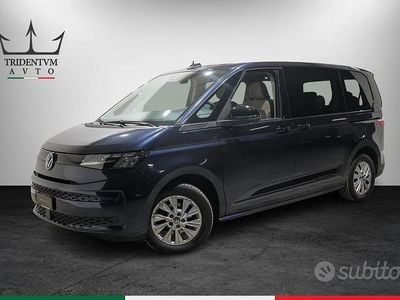 Usata VW Multivan Life 150 CV (110 kW) 2022 Blu Furgone