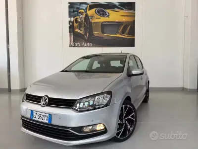 Usata VW Polo 75 CV (55 kW) 2015 Grigio Berlina