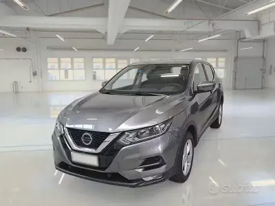Usata Nissan Qashqai 140 CV (102 kW) 2021 Grigio SUV