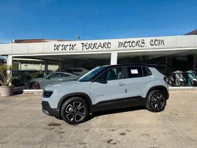 Nuova Jeep Avenger Summit 100 CV (73 kW) 2026 Bianco SUV