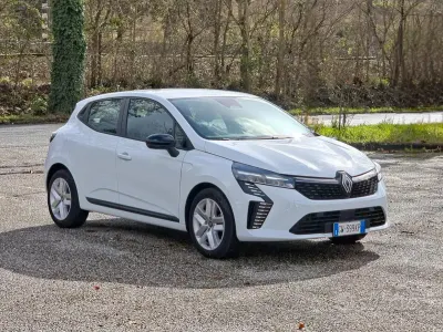 Ny Renault Clio V Esprit Alpine 90 HK (66 kW) 2026 Hvid Sedan