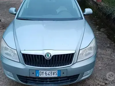 Usata Skoda Octavia 102 CV (75 kW) 2010 Grigio Station wagon