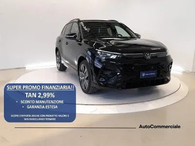 Nuova VW Tiguan R-line Plus 203 CV (149 kW) 2026 Nero SUV