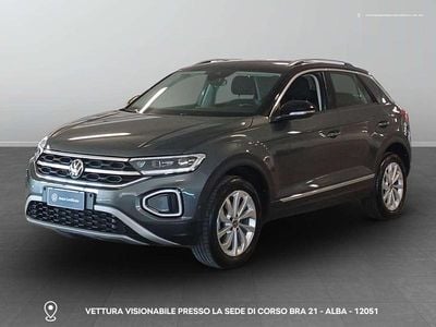 Usata VW T-Roc Style 150 CV (110 kW) 2023 Indium grey metallizzato nero SUV