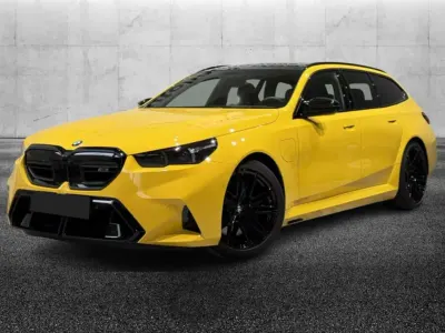 Usata BMW M5 727 CV (534 kW) 2025 Giallo Station wagon