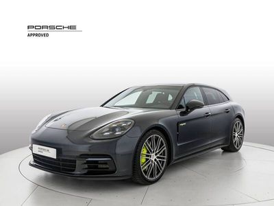 Porsche Panamera 4