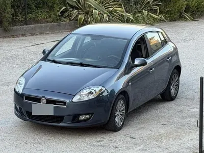 Usata Fiat Bravo 105 CV (77 kW) 2009 Utilitaria