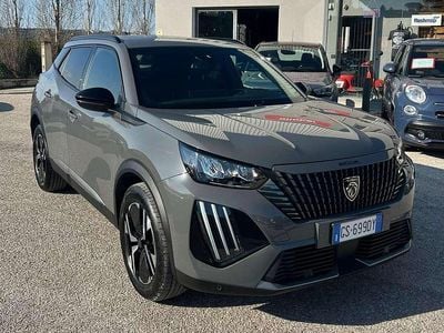 Gebraucht Peugeot 2008 Allure 131 PS (96 kW) 2023 Grau SUV