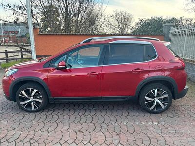 Usata Peugeot 2008 Allure 110 CV (80 kW) 2016 Rosso SUV