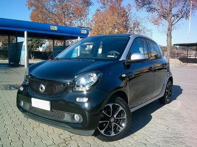 Usata Smart ForFour Passion 71 CV (52 kW) 2016 Nero Utilitaria