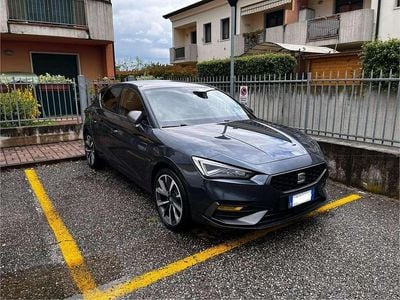 Usata Seat Leon FR 150 CV (110 kW) 2021 Grigio Berlina