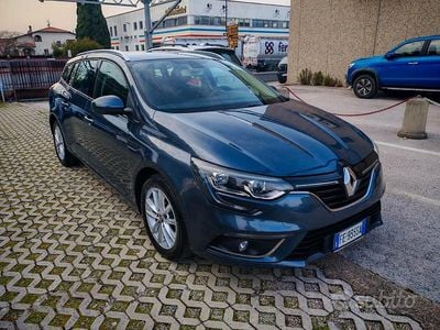 Usata Renault Mégane GrandTour Life 100 CV (73 kW) 2016 Grigio Station wagon