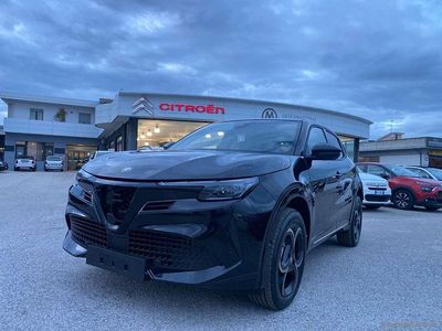 Nuova Alfa Romeo Junior 136 CV (100 kW) 2026 Nero SUV