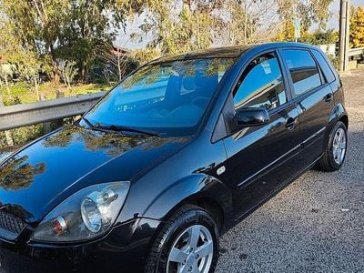Begagnad Ford Fiesta Titanium 73 HK (53 kW) 2007 Svart Halvkombi