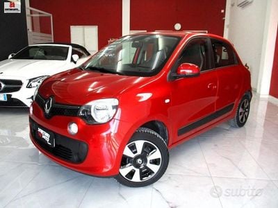 Usata Renault Twingo SE 69 CV (50 kW) 2015 Rosso Utilitaria