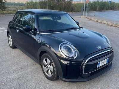 Usata Mini ONE 102 CV (75 kW) 2022 Nero Utilitaria