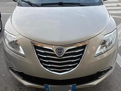Usata Lancia Ypsilon S 95 CV (69 kW) 2015 Utilitaria