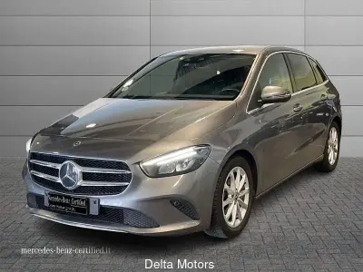 Usata Mercedes 180 Business 116 CV (85 kW) 2020 Berlina