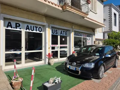 Usata VW Golf V R 250 CV (183 kW) 2007 Nero Berlina