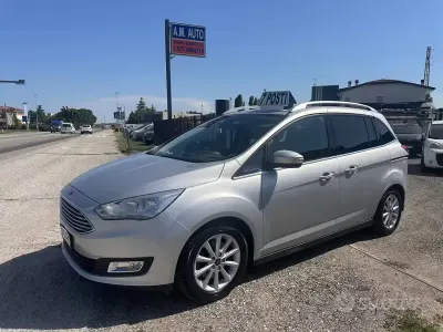 Usata Ford C-MAX Business Edition 120 CV (88 kW) 2016 Grigio Monovolume