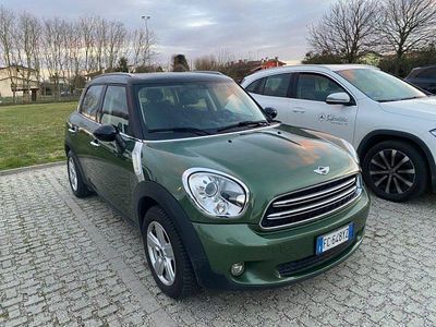 Usata Mini Cooper D Countryman 111 CV (81 kW) 2016 Verde SUV