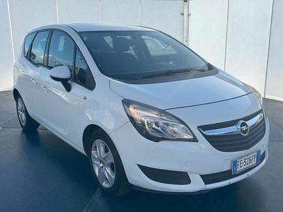 Usata Opel Meriva Cosmo 95 CV (69 kW) 2016 Bianco Monovolume
